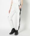 WHITE(Model:身長174cm,バスト80cm,ウエスト60cm,ヒップ88cm,着用サイズM)