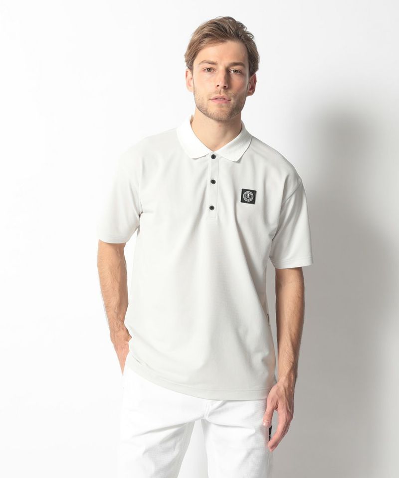 OFF.WHITE(Model:身長185cm,チェスト96cm,ウエスト76cm,ヒップ97cm,着用サイズL)
