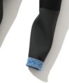 DETAIL ※仕様変更により裏地はBLUEからPINKに変更。