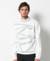 WHITE(Model:身長185cm,チェスト95cm,ウエスト75cm,ヒップ94cm,着用サイズL)