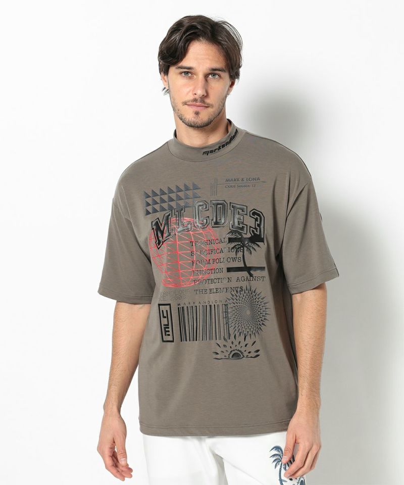 KHAKI モデル:身長185cm,チェスト95cm,ウエスト75cm,ヒップ94cm,着用サイズL