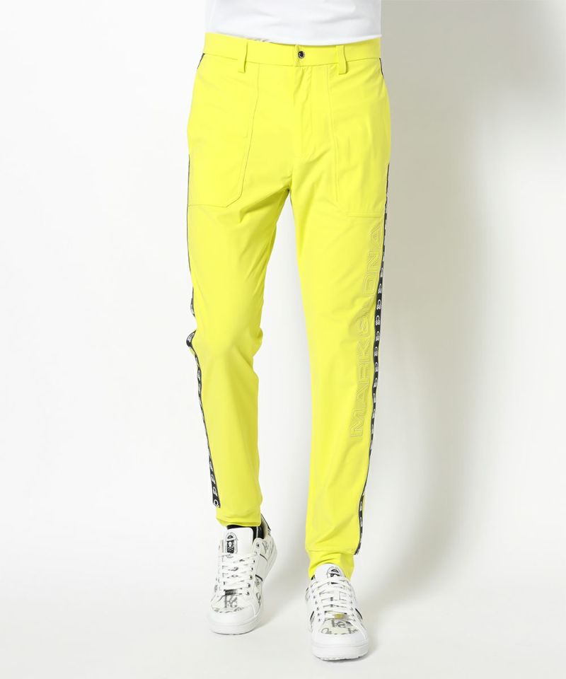 YELLOW モデル:身長185cm,チェスト95cm,ウエスト75cm,ヒップ94cm,着用サイズL