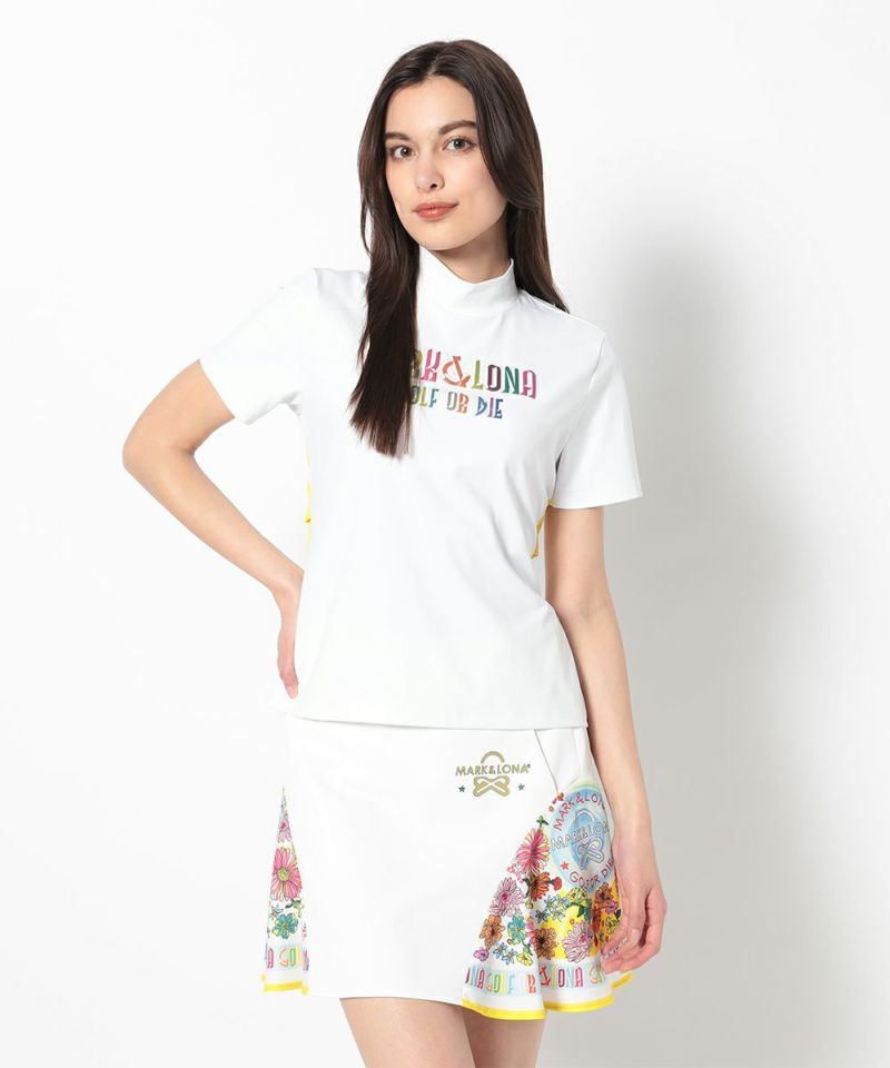 WHITE モデル:身長168cm,バスト80cm,ウエスト57cm,ヒップ89cm,着用サイズM