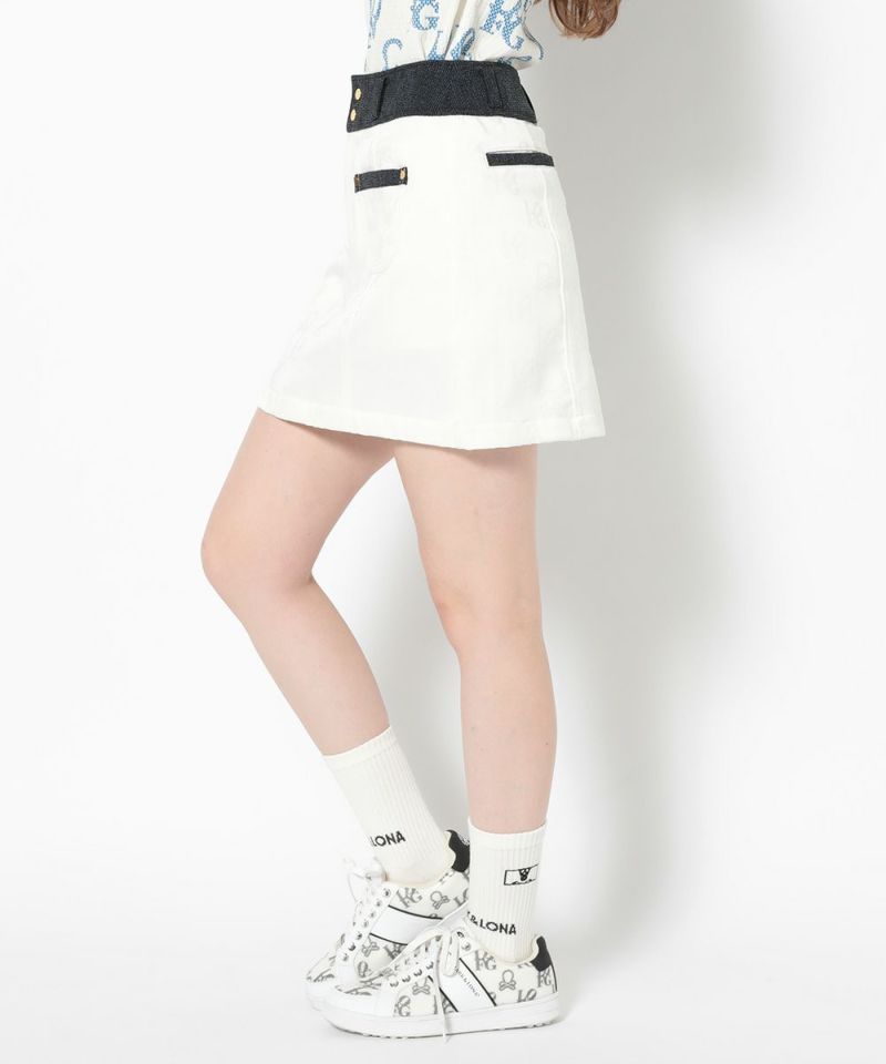 WHITE モデル:身長172cm,バスト81cm,ウエスト57cm,ヒップ88cm, 着用サイズ：M