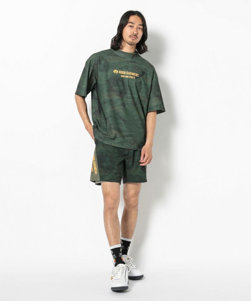 KHAKI モデル:身長181cm,チェスト98cm,ウエスト76cm,ヒップ92cm,着用サイズL