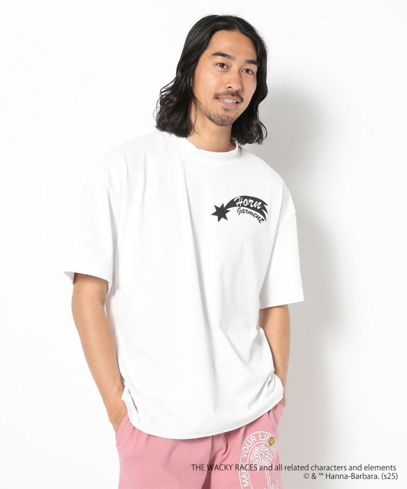 WHITE モデル:身長181cm,チェスト98cm,ウエスト76cm,ヒップ92cm,着用サイズL