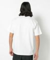 WHITE モデル:身長181cm,チェスト98cm,ウエスト76cm,ヒップ92cm,着用サイズL