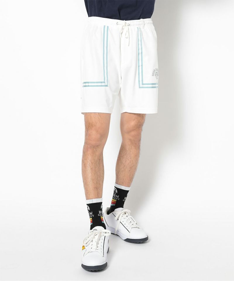 WHITE モデル:身長181cm,チェスト98cm,ウエスト76cm,ヒップ92cm,着用サイズL