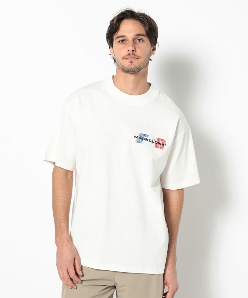 WHITE モデル:身長185cm,チェスト95cm,ウエスト75cm,ヒップ94cm,着用サイズL