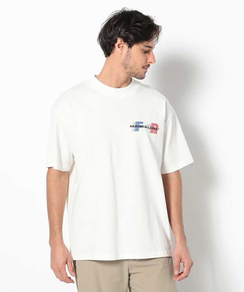 WHITE モデル:身長185cm,チェスト95cm,ウエスト75cm,ヒップ94cm,着用サイズL