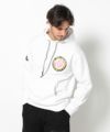 WHITE モデル:身長185cm,チェスト95cm,ウエスト75cm,ヒップ94cm,着用サイズL