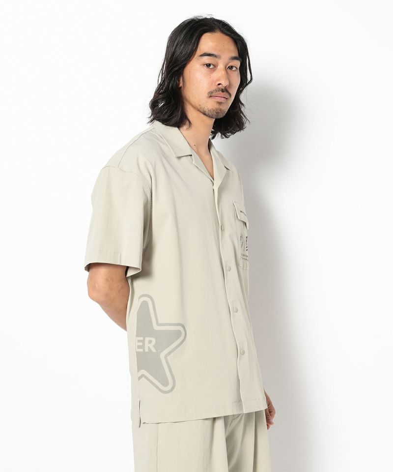 LT.GREY モデル:身長181cm,チェスト98cm,ウエスト76cm,ヒップ92cm,着用サイズL 