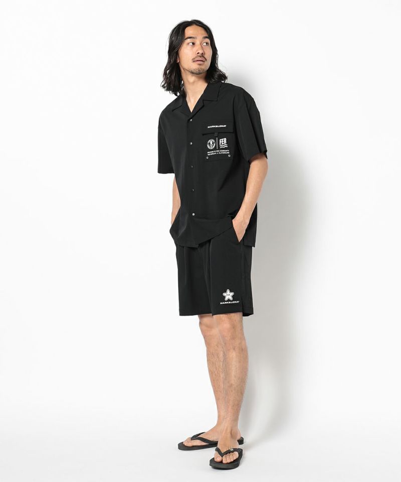 BLACK モデル:身長181cm,チェスト98cm,ウエスト76cm,ヒップ92cm,着用サイズL 
