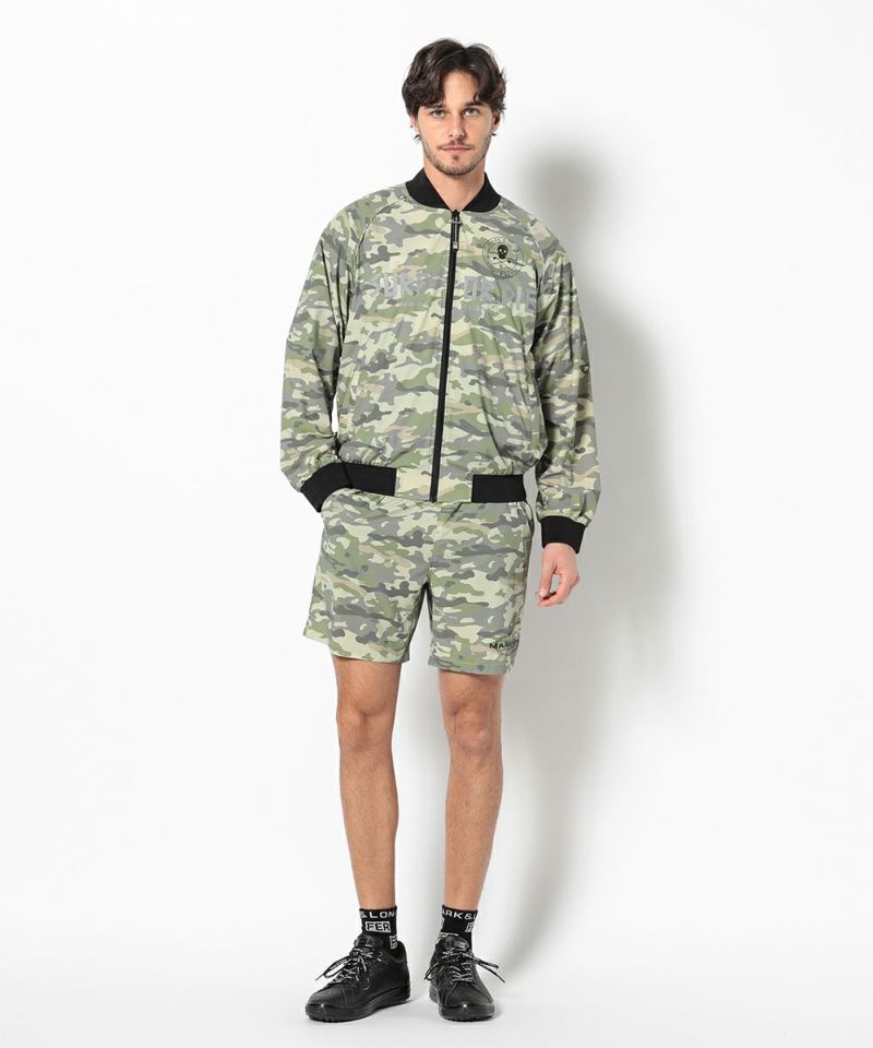 CAMO モデル:身長185cm,チェスト95cm,ウエスト75cm,ヒップ94cm,着用サイズL