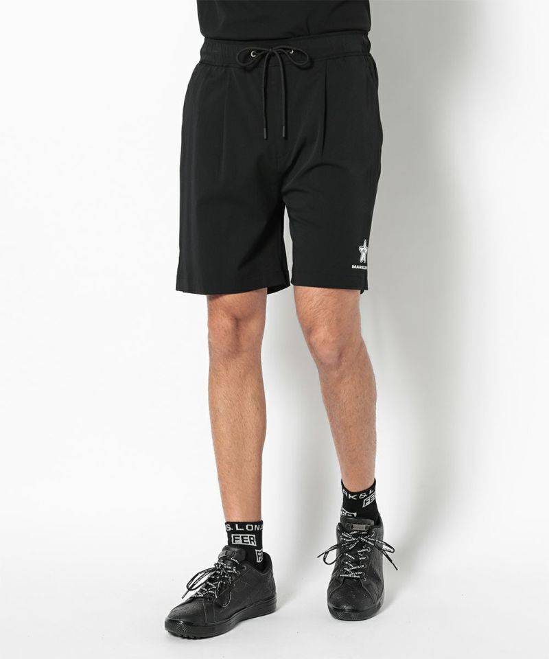 BLACK モデル:身長185cm,チェスト95cm,ウエスト75cm,ヒップ94cm,着用サイズL