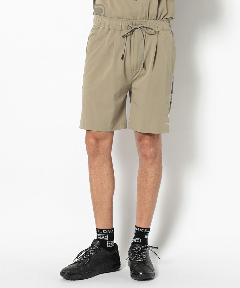 BEIGE モデル:身長185cm,チェスト95cm,ウエスト75cm,ヒップ94cm,着用サイズL