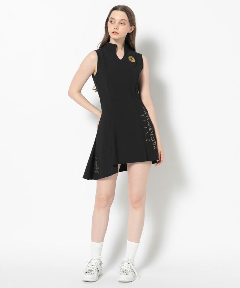 BLACK モデル:身長172cm,バスト81cm,ウエスト57cm,ヒップ88cm, 着用サイズS